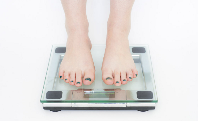 食べても太らない方法はないの？自然に体重を落とすには？